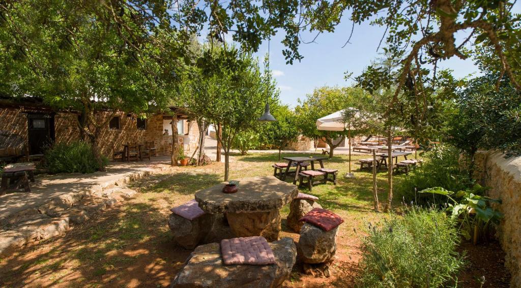 Hotel Rural Can Partit Adults Only-Ibiza Santa Agnes de Corona Buitenkant foto